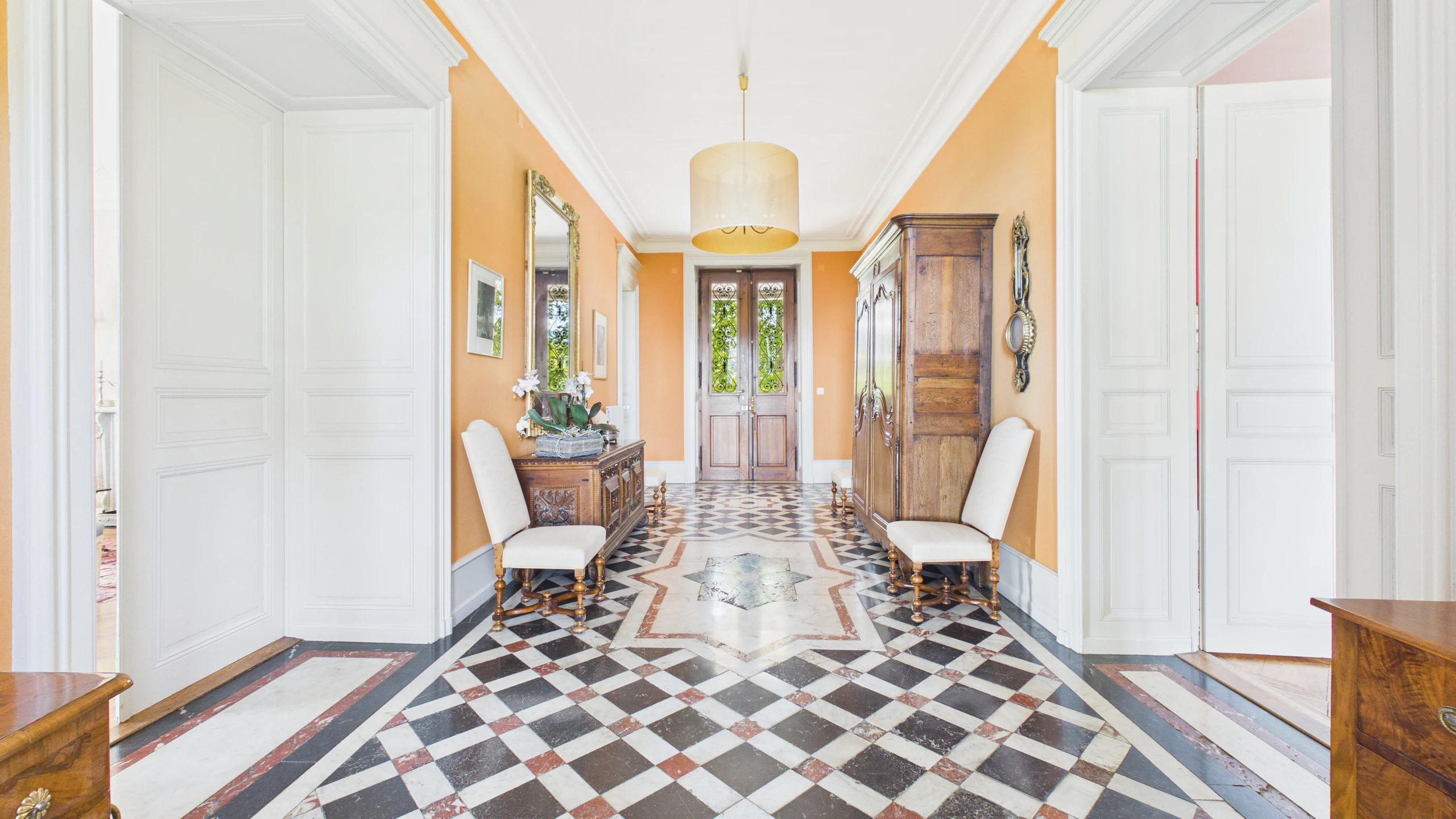 Intérieur du Domaine de Duillier, vue 1